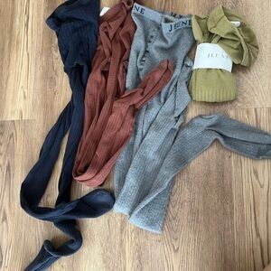 Bundle of kids leggings